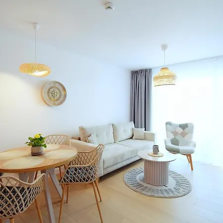 Lux Ii , - Aqua Polanki , Baseny , Sauny , Silownia * Kolberg